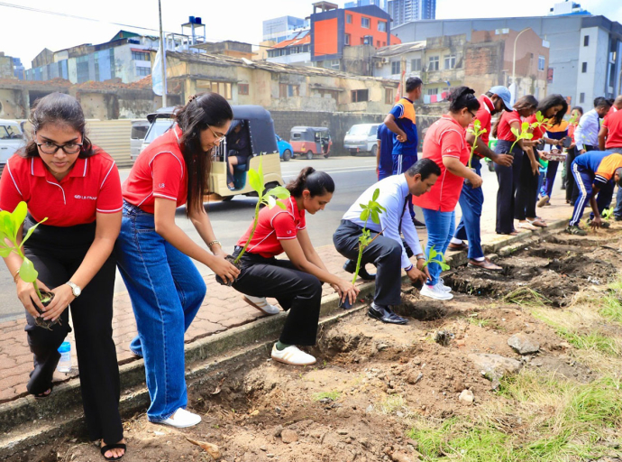Marine Drive Tree Planting and Conservation Project in Conjunction with World Environment Day and “Clean Sri Lanka” Programme