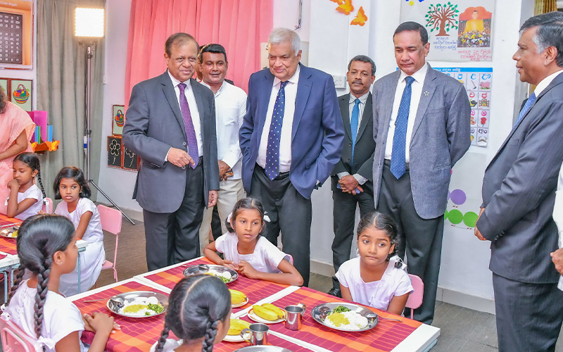 Launching-the-School-Meal-Program-10.jpg